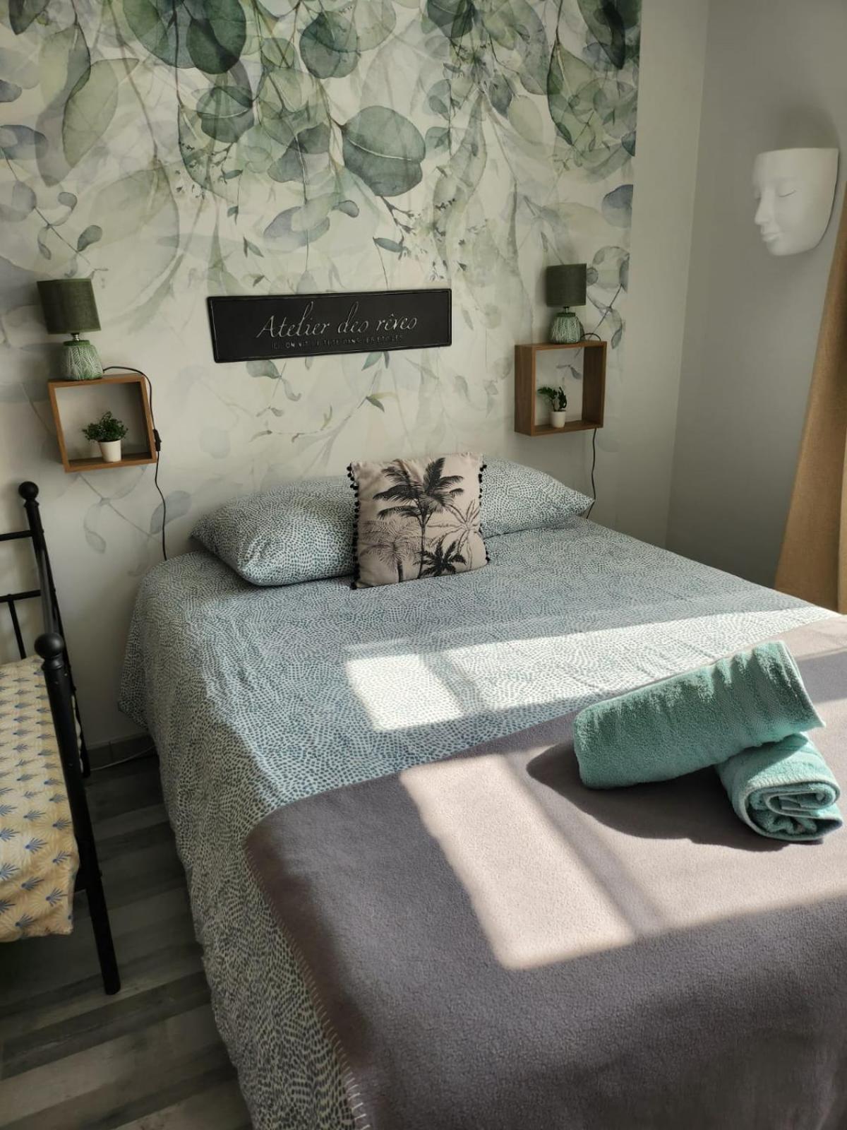 Sleep'In Orleans Centre-Studio Confortable Et Cosy المظهر الخارجي الصورة